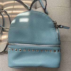 Steven Madden mini back pack